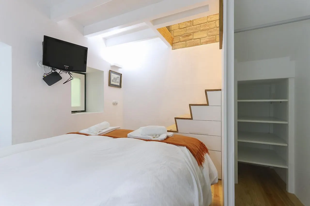 Bairro Alto Duplex By Homing Apartment Lisbon
